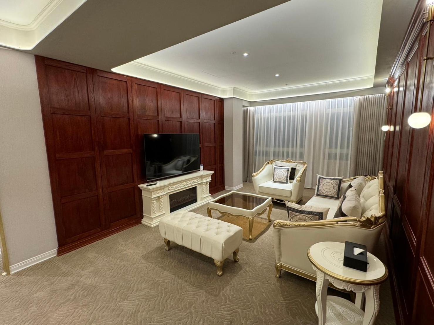 Tryp By Wyndham New Taipei Linkou 新北林口爵怡溫德姆酒店機場捷運mrta9林口站 Esterno foto